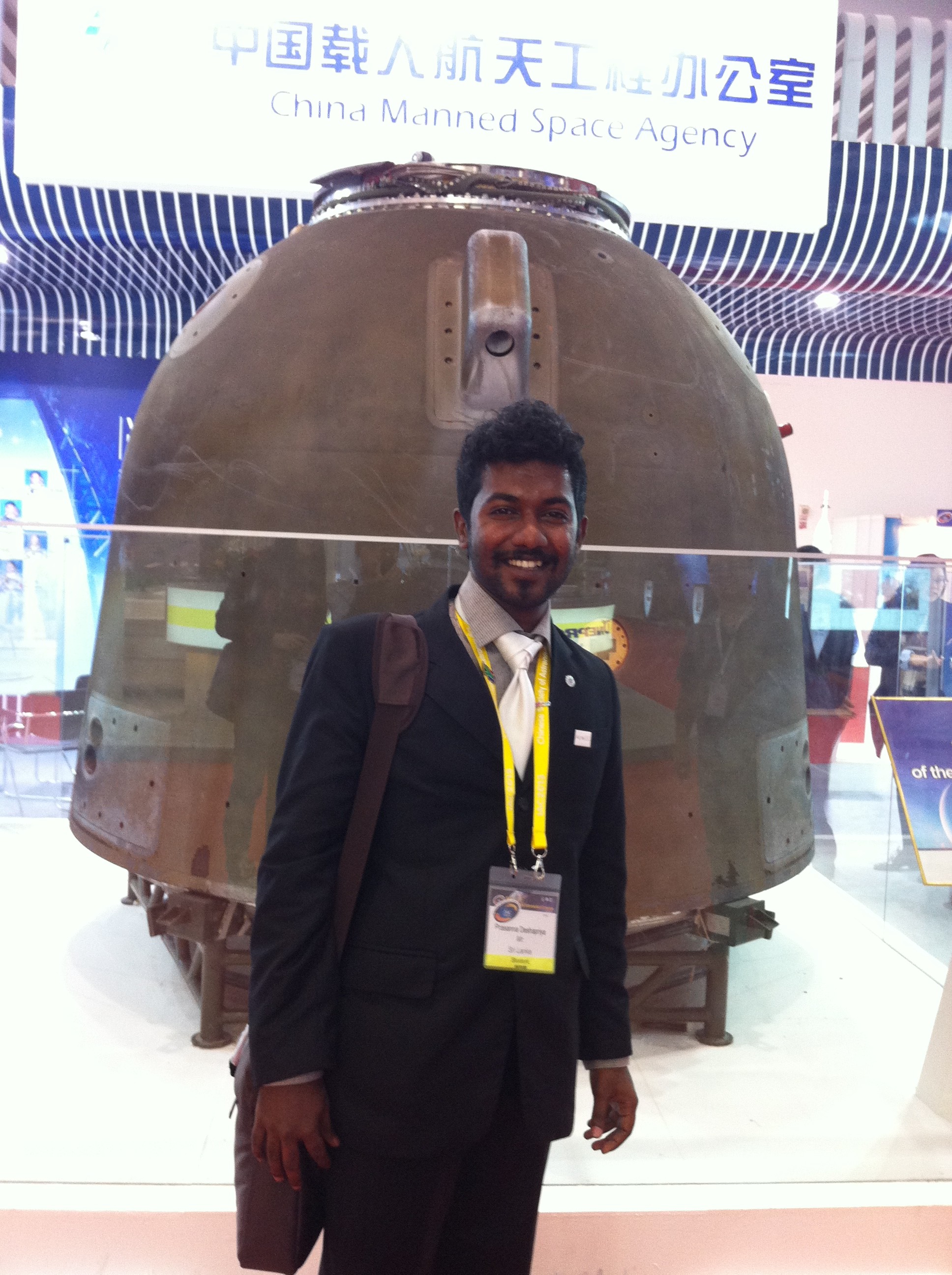 With the re-entry module of the Chinese Shenzhou-10 spaceship